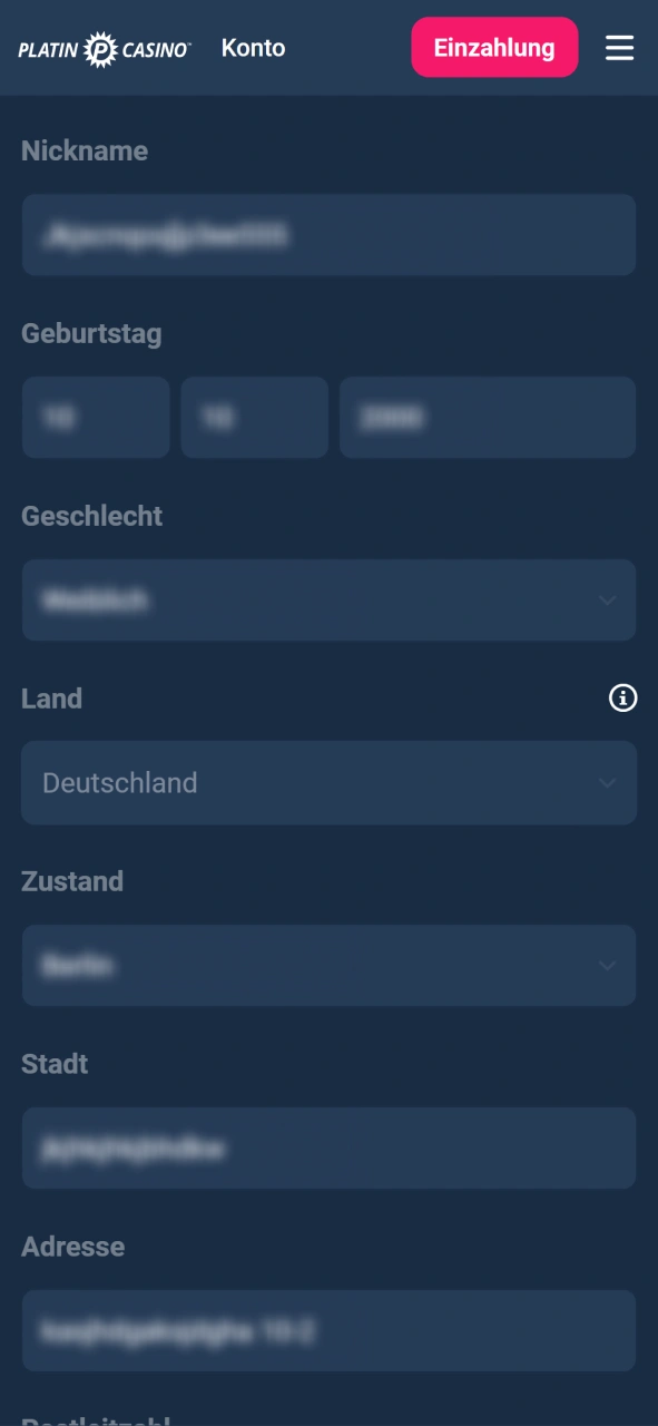 Füllen Sie das Formular im Platin Casino mit Ihren persönlichen Daten wie Name und Adresse aus.